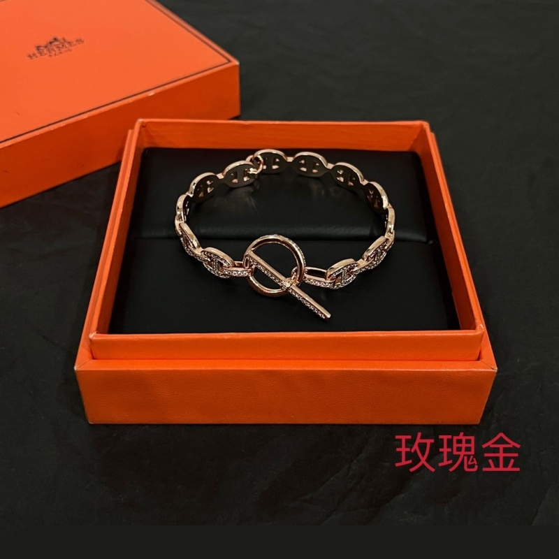 H**mes bracelets